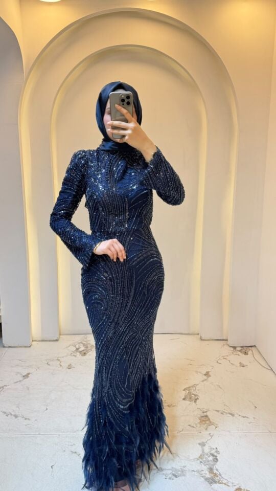 TÜYLÜ PAYETLİ BALIK MODEL TESETTÜR ABİYE LACİVERT