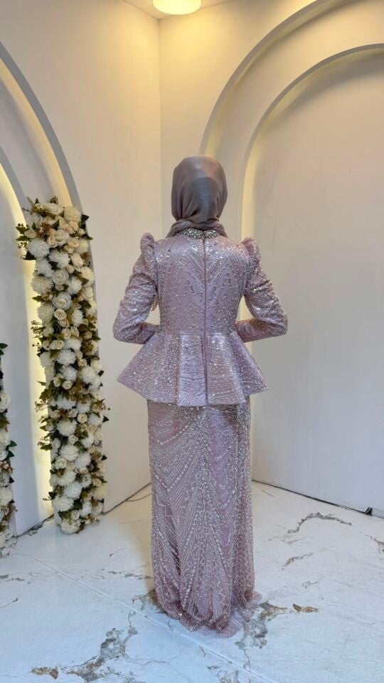 PİLE DETAYLI TAŞ İŞLEMELİ TESETTÜR ABİYE TOZ PEMBE
