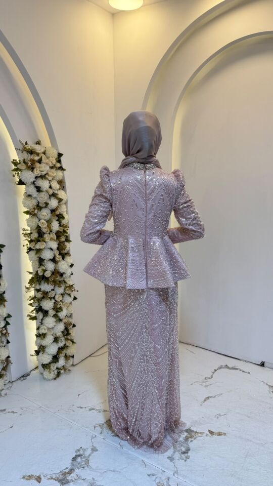 PİLE DETAYLI TAŞ İŞLEMELİ TESETTÜR ABİYE TOZ PEMBE