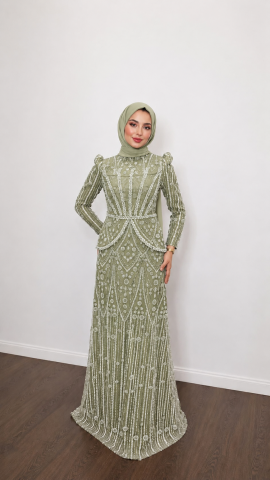 BONCUK İŞLEMELİ PEPLUM DETAYLI YEŞİL TESETTÜR ABİYE ELBİSE